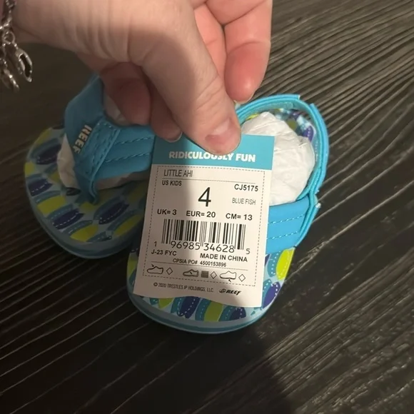 COPY - Reef Blue Sandals for Comfort and Style size 4 baby - Picture 3 of 4